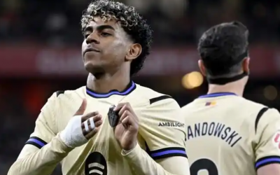 The Legacy of Two Generations of Barcelona's Number 10