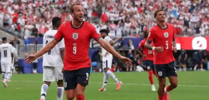England Captain Kane Breaks 